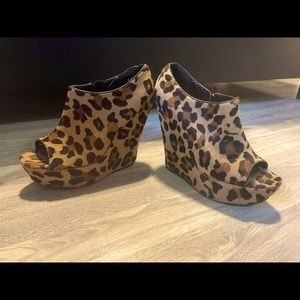 Steve Madden leopard wedges